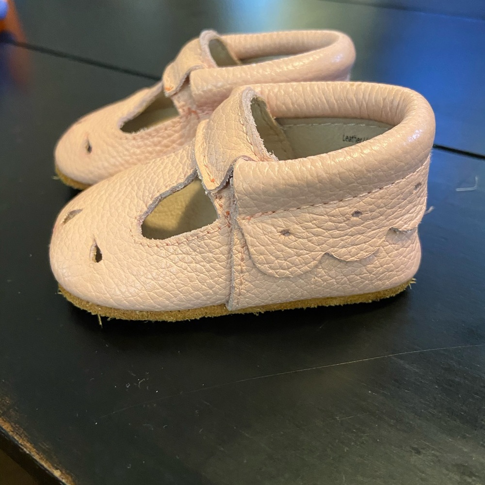Monkey Feet Shoes - Picture 2 of 3